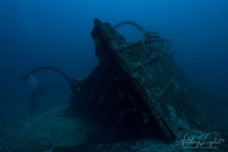 Proue de l'épave du Liban à Marseille